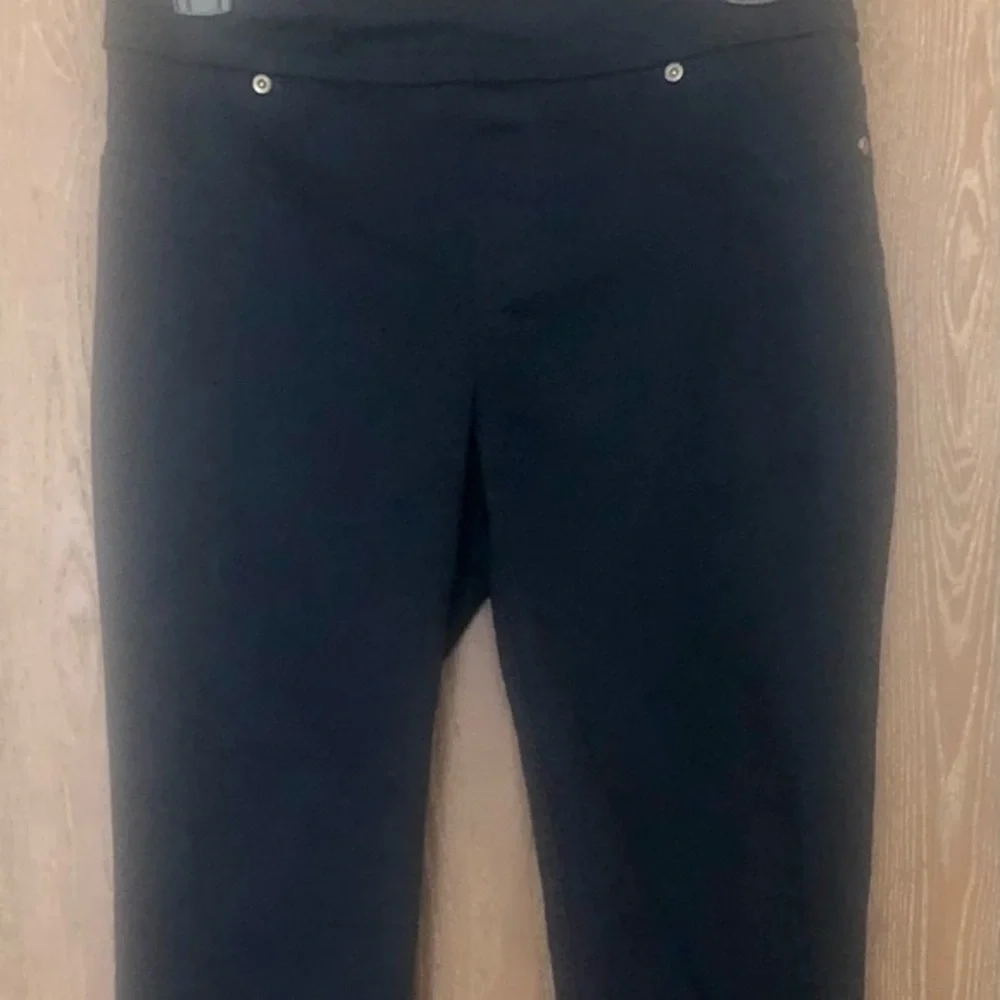 Joseph Ribkoff Pants - Picture 6 of 14